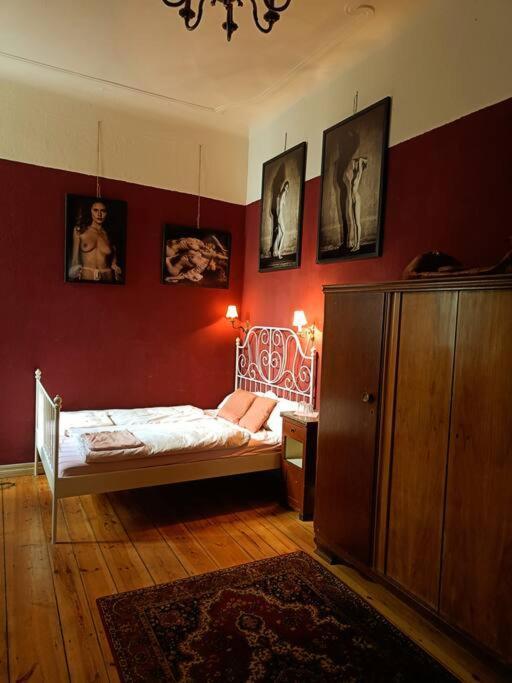 Schoeneberg Holiday Flat & Art Gallery Berlijn Buitenkant foto