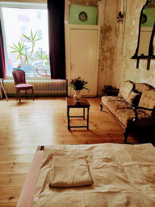 Schoeneberg Holiday Flat & Art Gallery Berlijn Buitenkant foto
